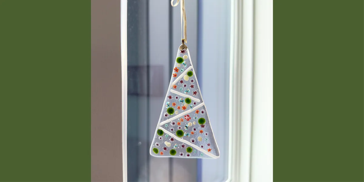 Make your Own Glass Christmas Tree Ornament (Kid Friendly!)