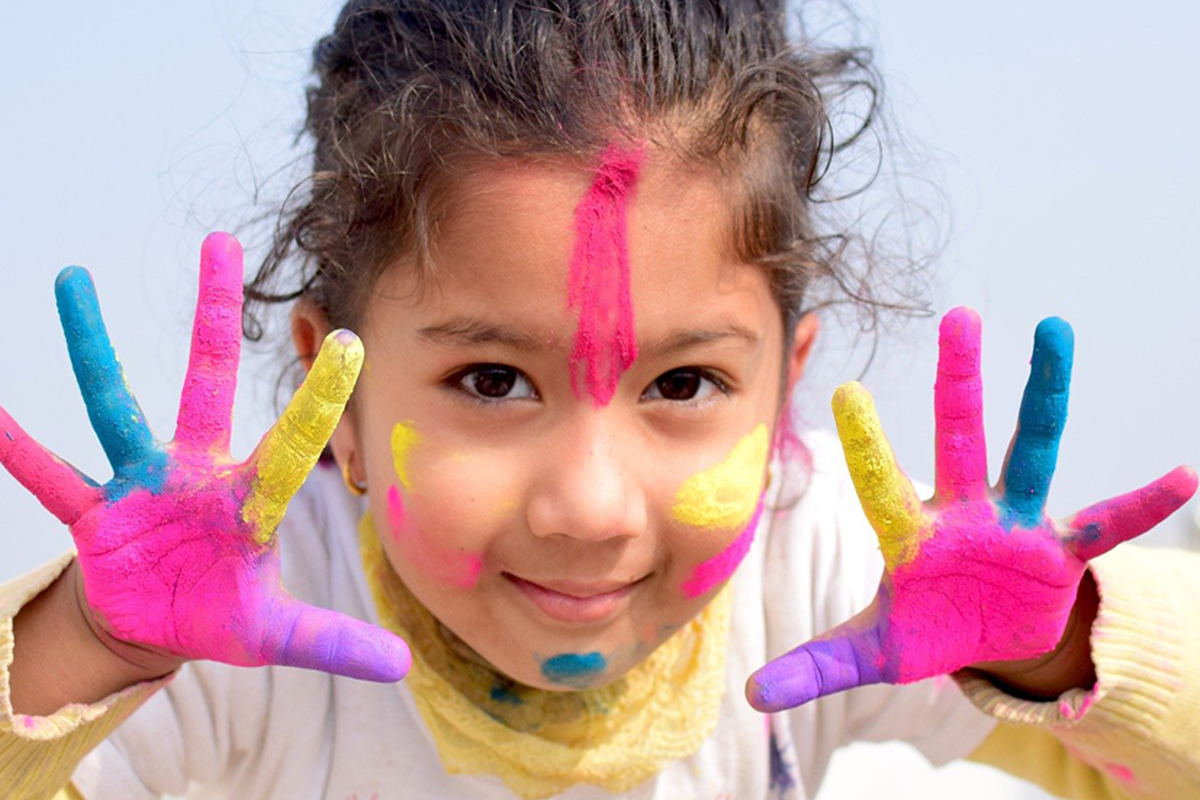 Lil' Kids Art  - Fridays 4:45 - 5:45pm  (Ages 4 to 7) $90 month