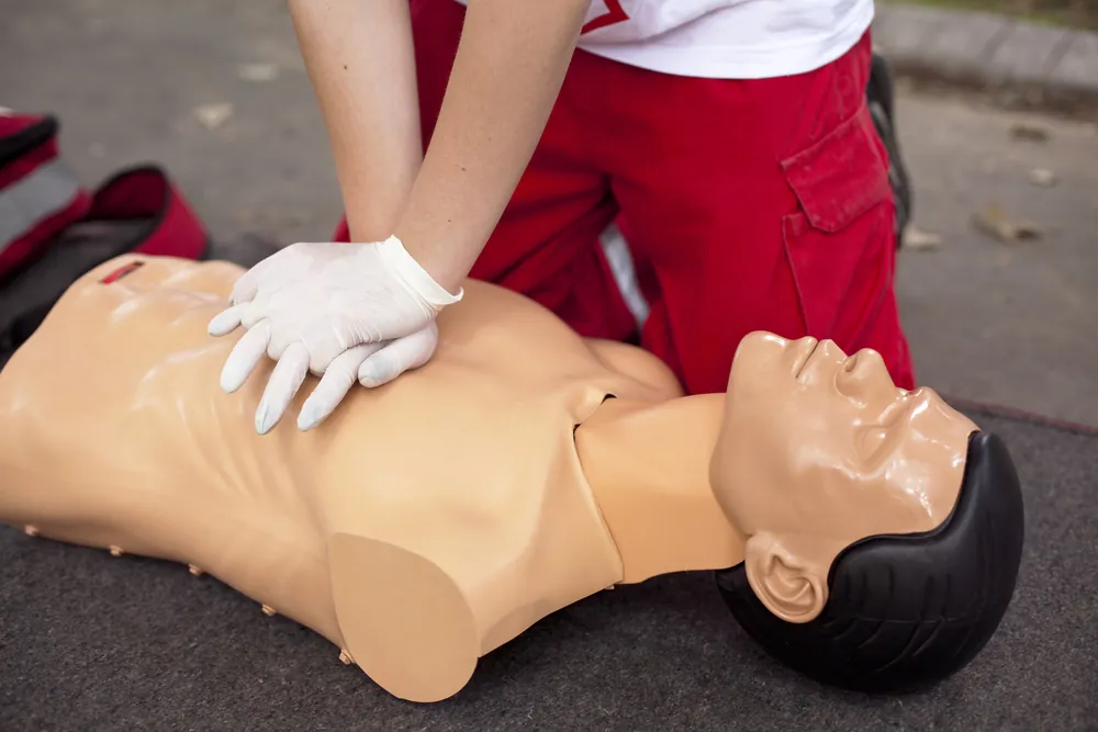 Intermediate (Standard) First Aid Level C (St. John Ambulance)