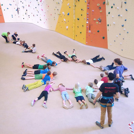 sportliches Teamevent in der KletterBar (6 - 9 Jahre)