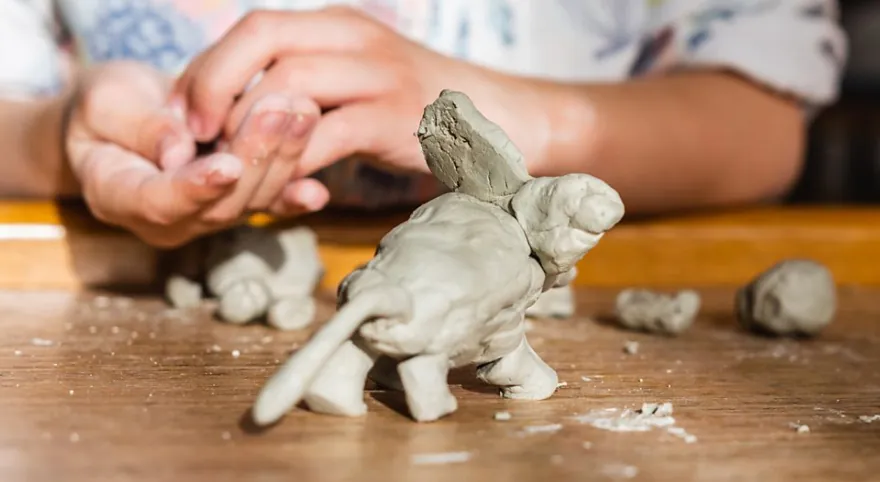 Children's Play with Clay class
