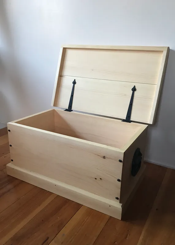 Traditional Tool Chest