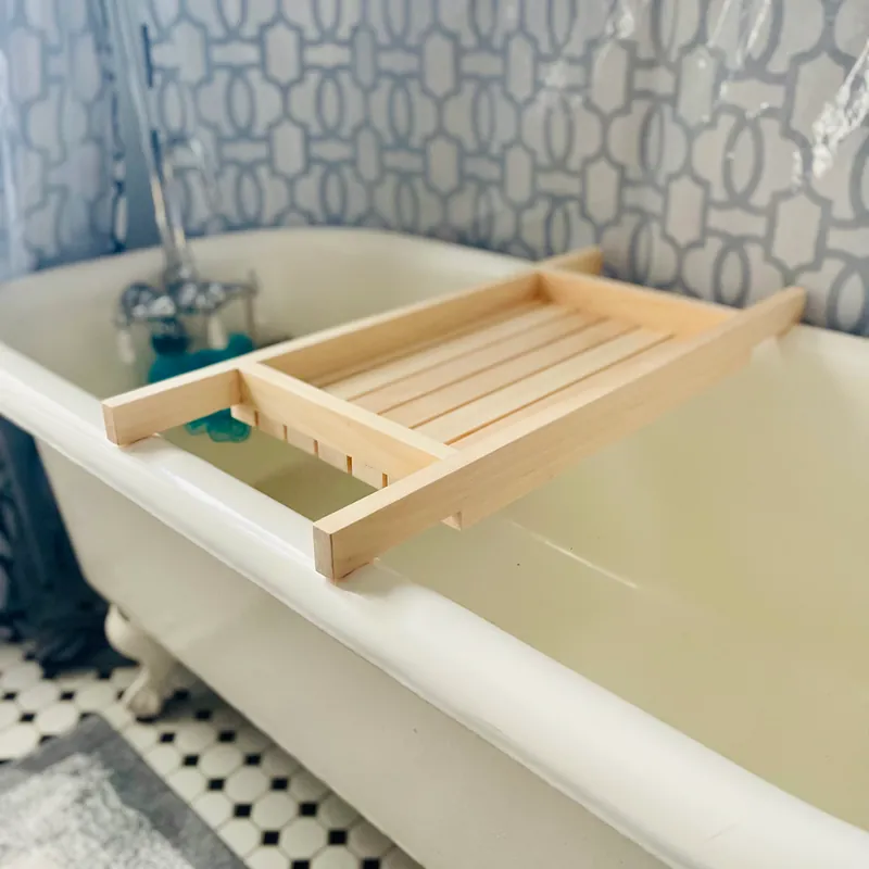 Date Night: Bath Caddy