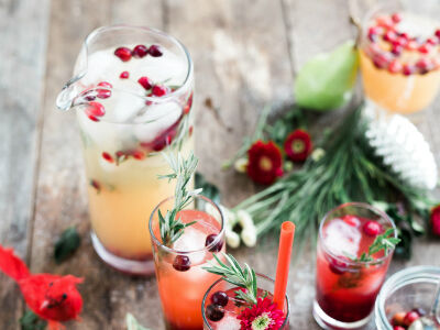 Christmas Drinks: Tea Cocktails and Mocktails