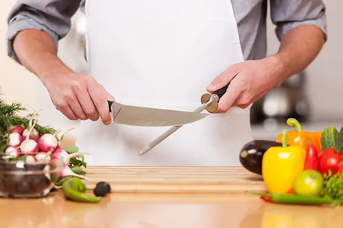 KNIFE SKILLS