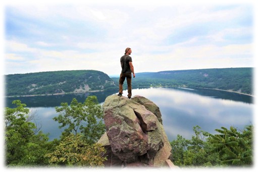 6672 The Driftless Area