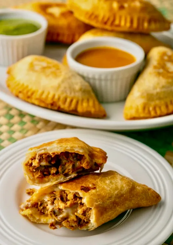 6713 Spanish Empanadas