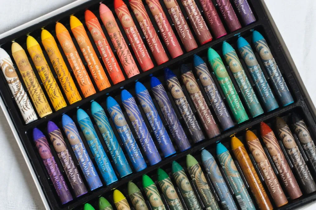 3584 Explore Pastels