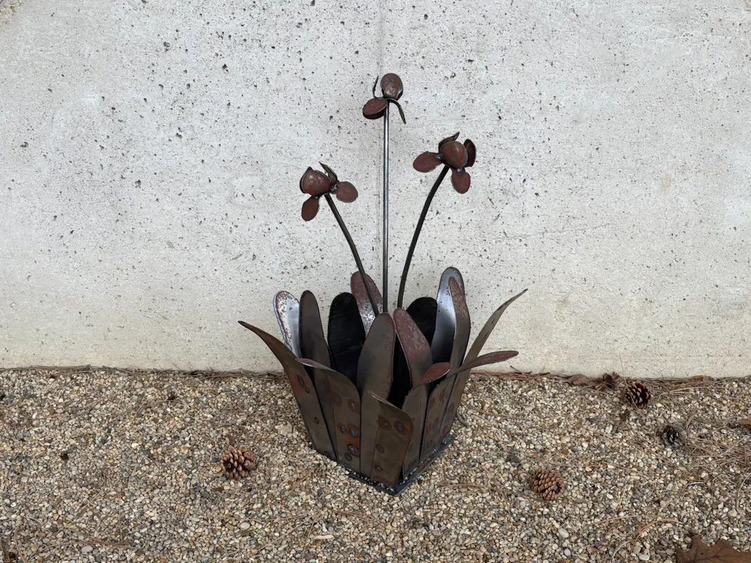 3615 Welding for Garden Art - Iris