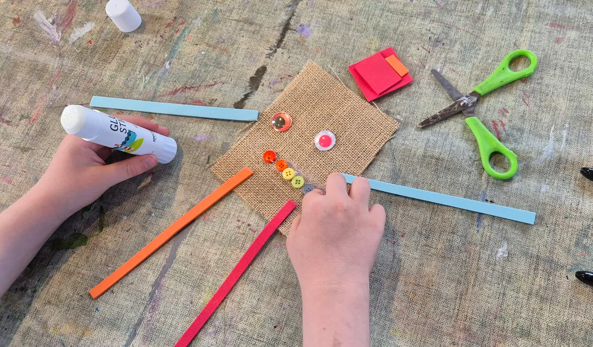 F1: Fridays 3.30pm Doodle Bugs (children aged 5 to 8)