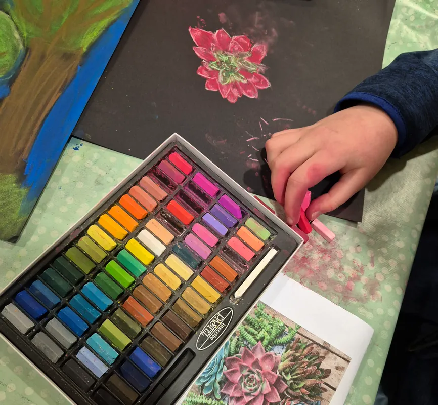 S5: Saturday 3.15pm Doodle Buddies (Ages 9 to 12)