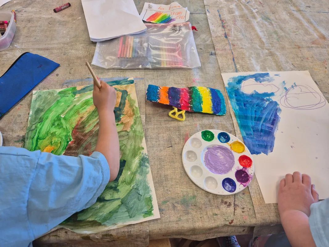 F1: Fridays 3.30pm Doodle Bugs (children aged 5 to 8)