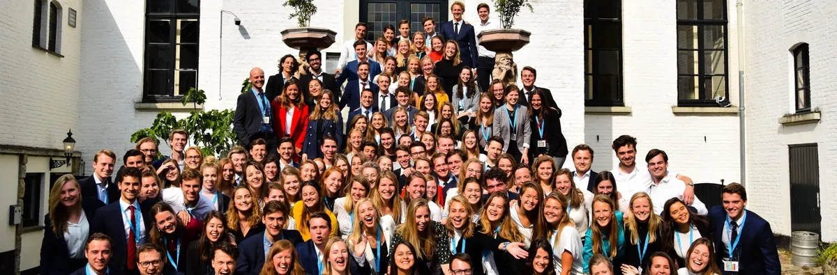 SAM25 Volunteering abroad with AIESEC