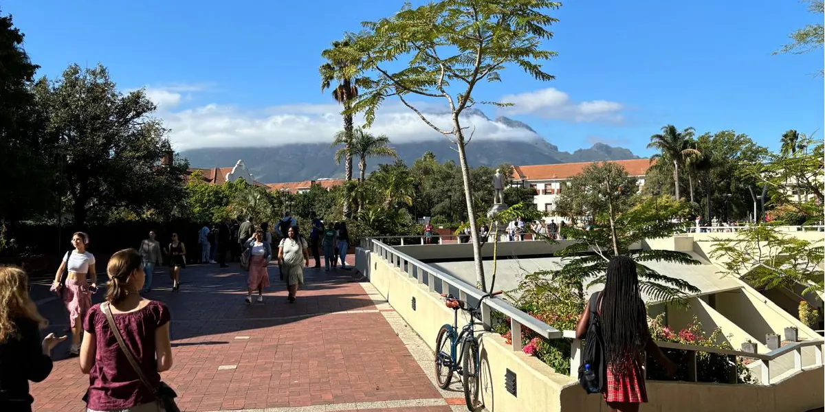 SAM25 AUC Study Abroad: Choosing & applying