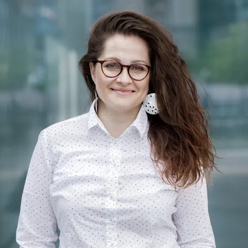 Empowerment Space: Reinventing yourself in Germany (in English)