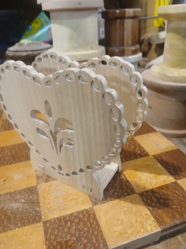 Heart Napkin Holder Scroll Saw Class