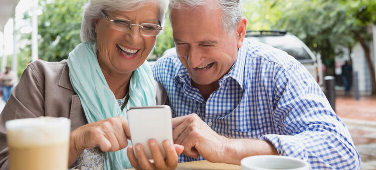 Getting to Know your Iphone -- Wednesday 11:00 to 11:55 -- (Cindy LoCicero)