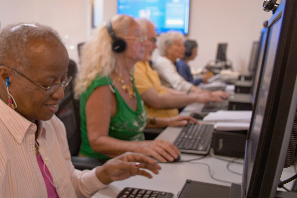 Basic Computer Questions Answered -- Wednesday 9:00 to 9:55 -- (Garry Brice)