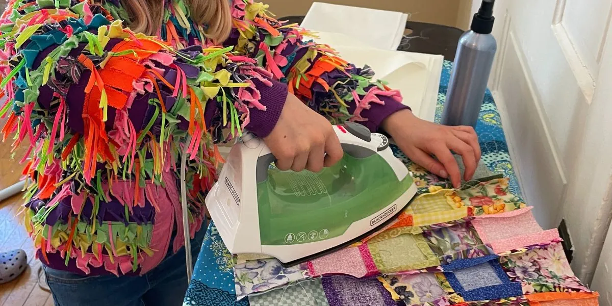 Arts Sparks: Sewing Simple Gifts