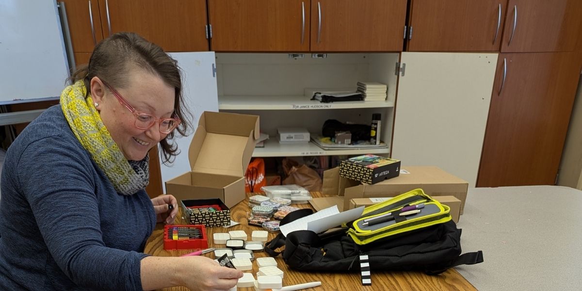 The Gritty Canvas - Summer II