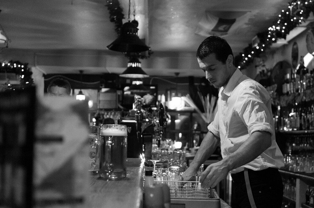 Licence Controller Qualification (Level 4)