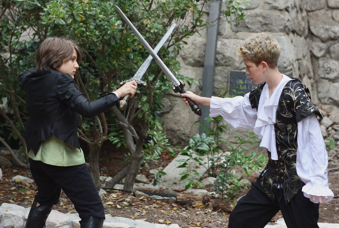 Swords, Improv and Shakespeare in Ventura 1:30 on Fridays (Ages 8+)