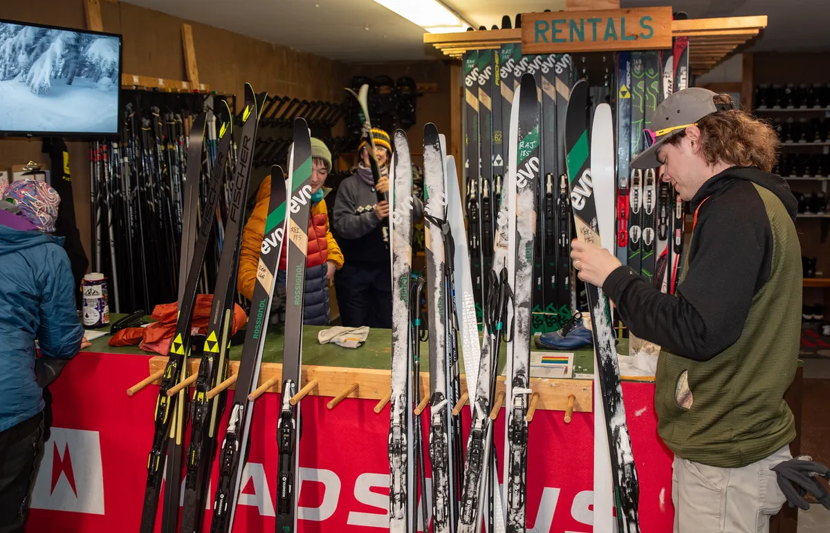 Youth Ski Lease Day (Age 3-17)
