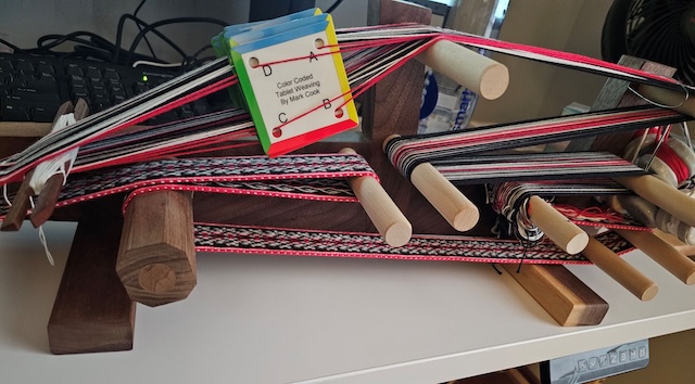 C2027-0410 Beginning Tablet Weaving with Kristine Shumway