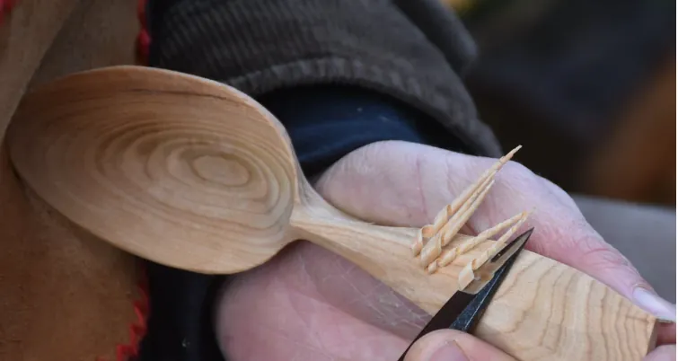 Spooncarving Masterclass: Finishing Cuts & Smooth Spoons