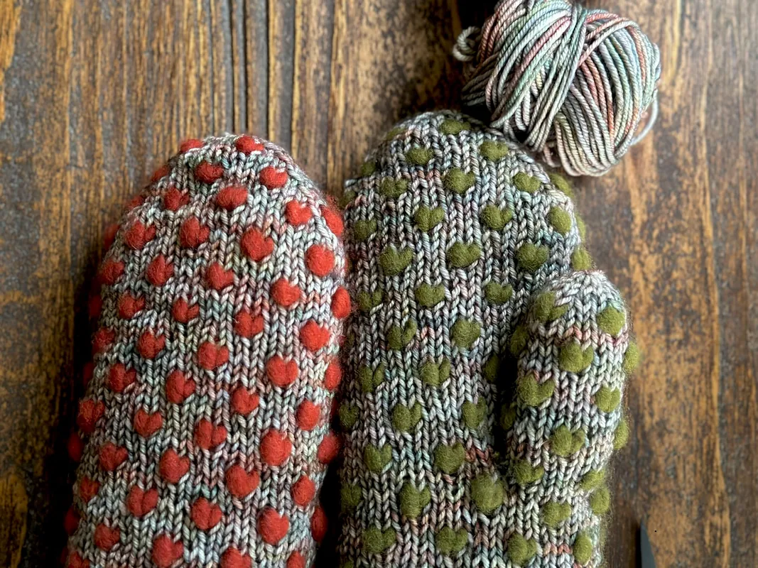 Intermediate Knitting - Level 4: Thrummed Mittens