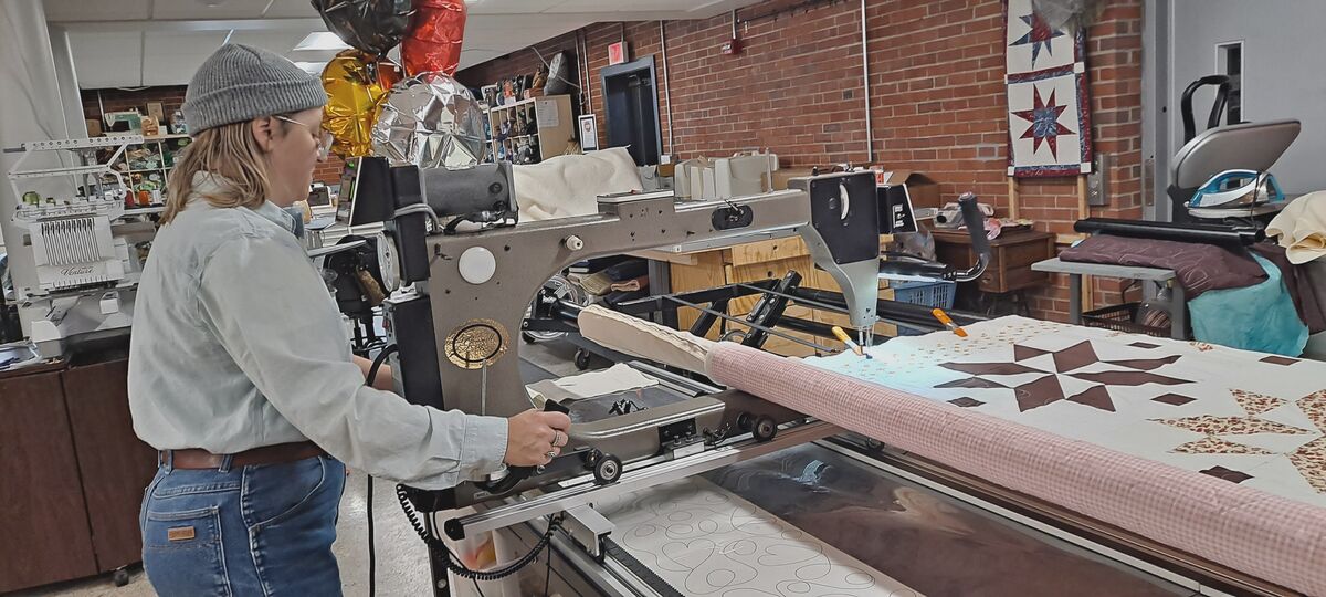 Longarm Quilt Operator Training