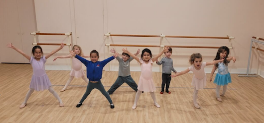 SAT 940 Ballet/Hip Hop Basics (ages 4-5) Session B