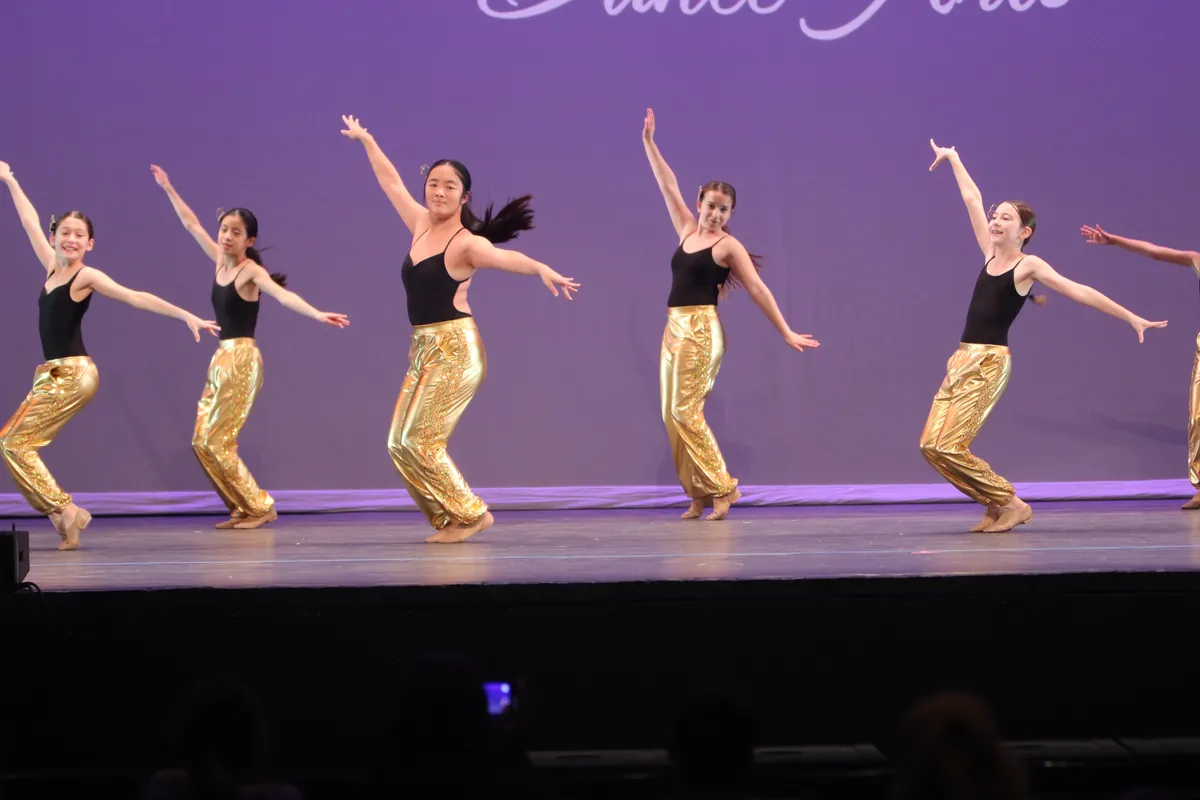 THU 530 DANCEproduction (Grades 6+)