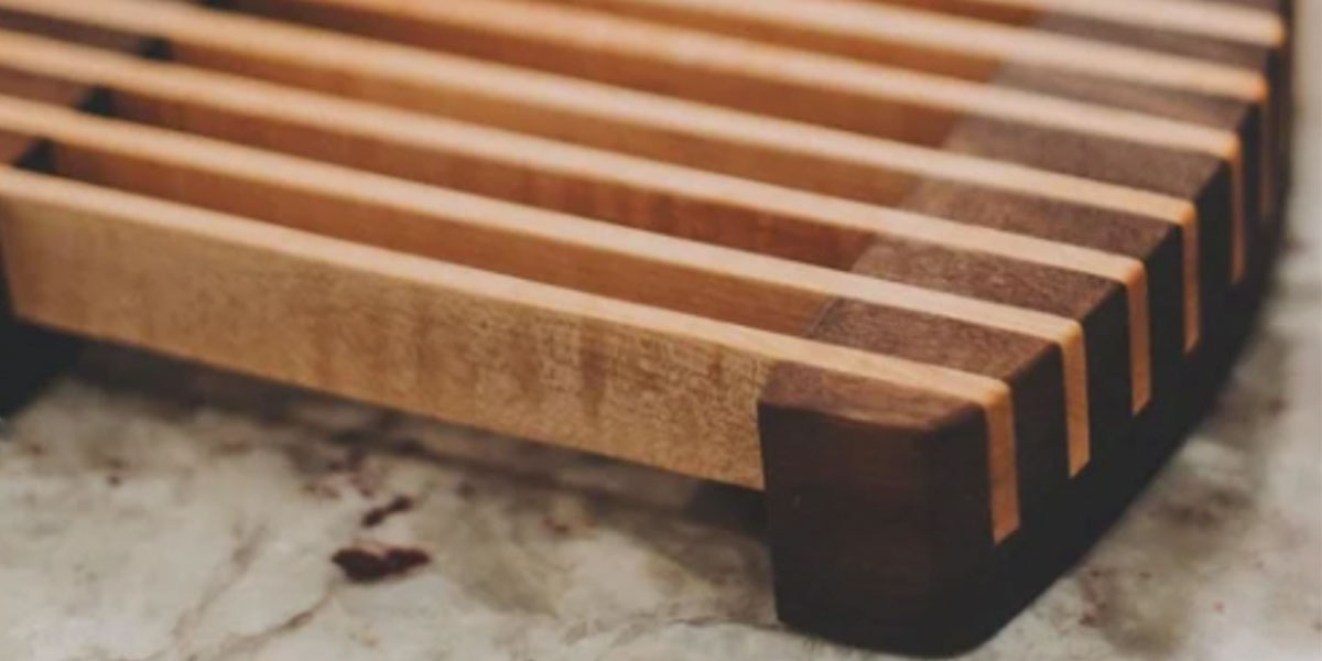 Women+ in Woodworking: Slotted Trivet