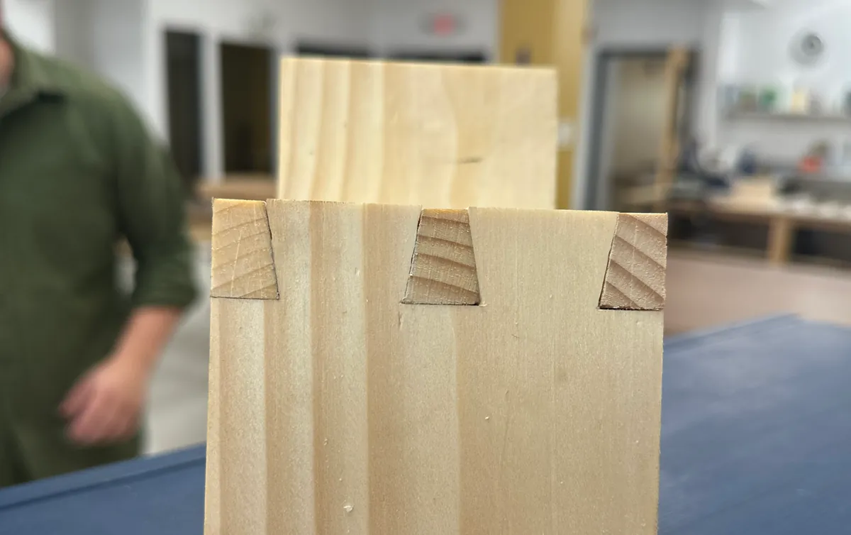 Hand Cut Joinery: Dovetail