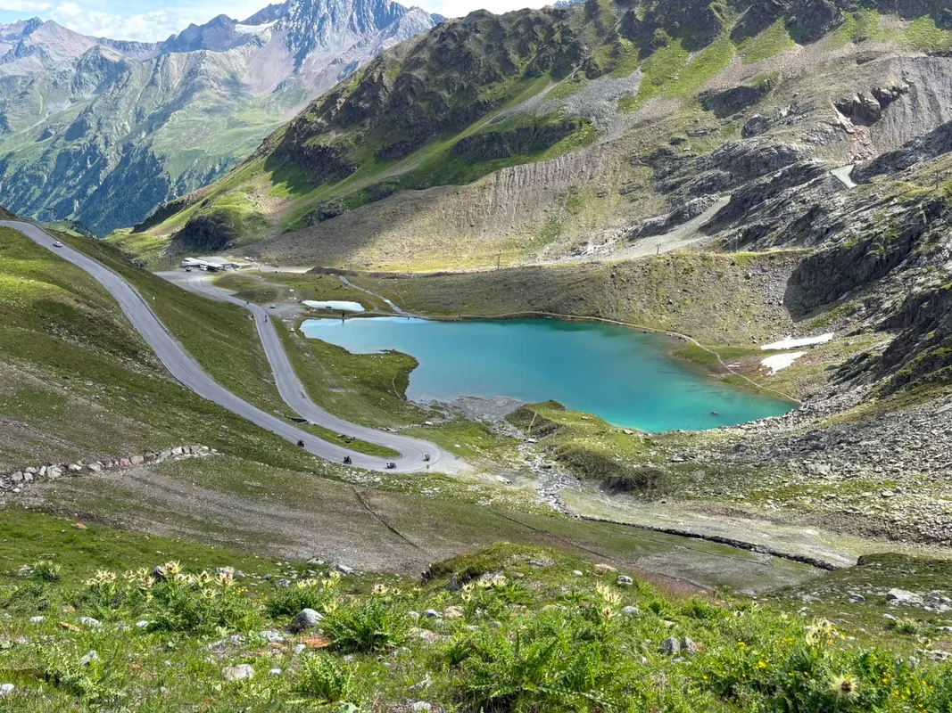 4 Tage – Alpenpässe, Spitzkehren & Fahrspaß pur 2027