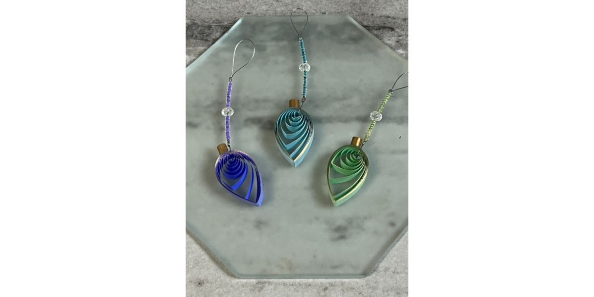 Merry and Bright Quilling Class