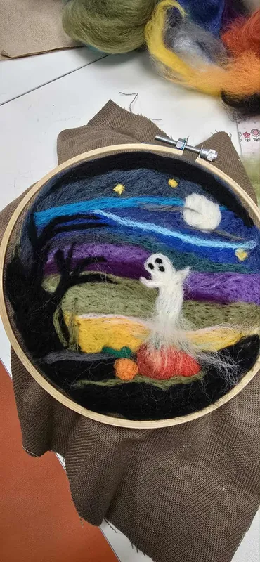 Halloween fiber painting class
