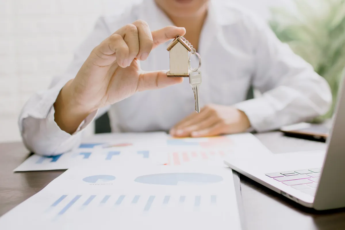 Salesperson 4-week Evening + Saturday - Real Estate Pre-Licensing Course - 77H - SEPTEMBER