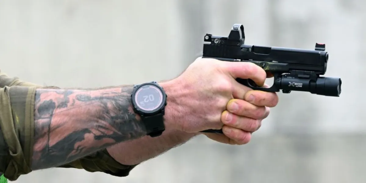 CONCEALED PISTOL