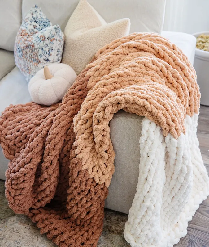 Chunky knit blanket