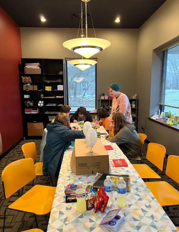 Junk Journaling! With Val