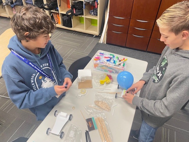 Aerospace Makers Lab (Capacity: 10) LAB FEE: $25 Middle School