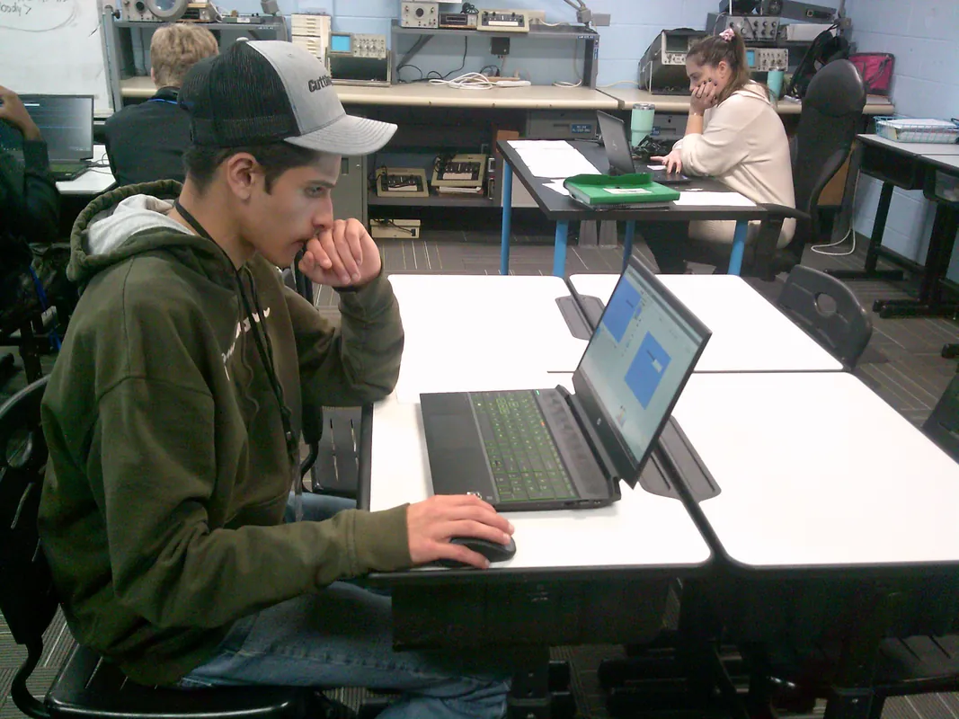 EOF Middle School Scratch Coding and AI Exploration (Capacity: 5)