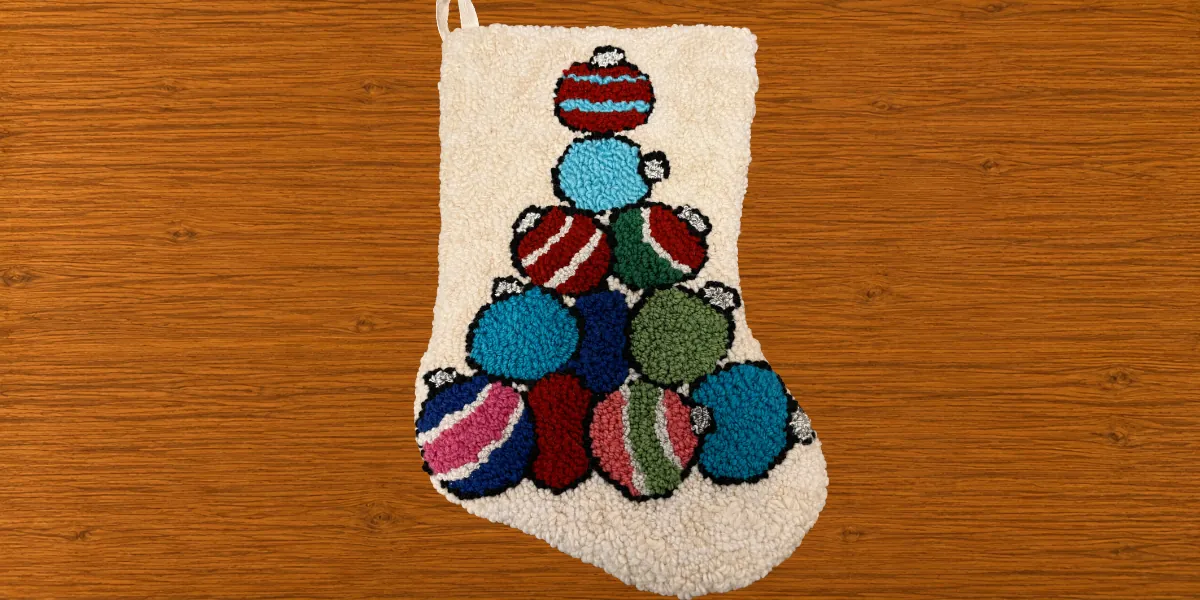 Rug Hooking: Heirloom Holiday Stocking with Denise Finn