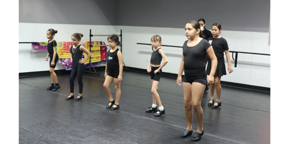 Ballet/Tap 3-5 - Monday