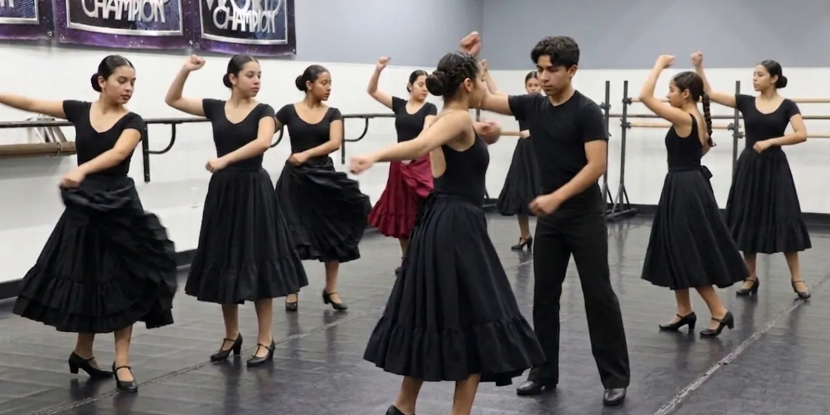 Beginning Folklorico 6+ - Friday