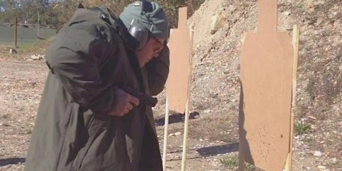 Extreme Close Quarters Gunfighting