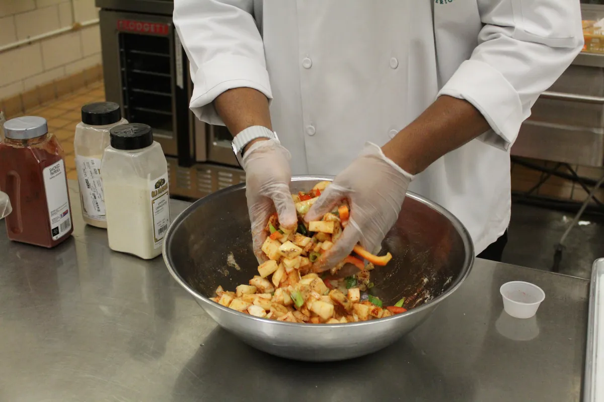 Cafeteria Staff - Culinary Training at Staunton