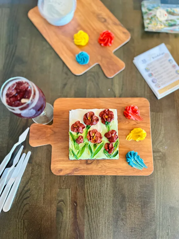 Cake & Sip: Cake Painting
